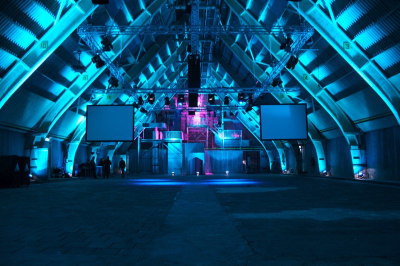 Dubbelzijdige Projectie 1 Dubbelzijdige Projectie 1